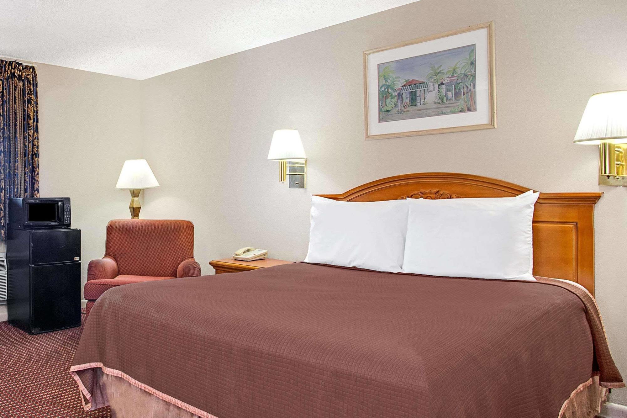 Airport Inn Tampa Eksteriør bilde