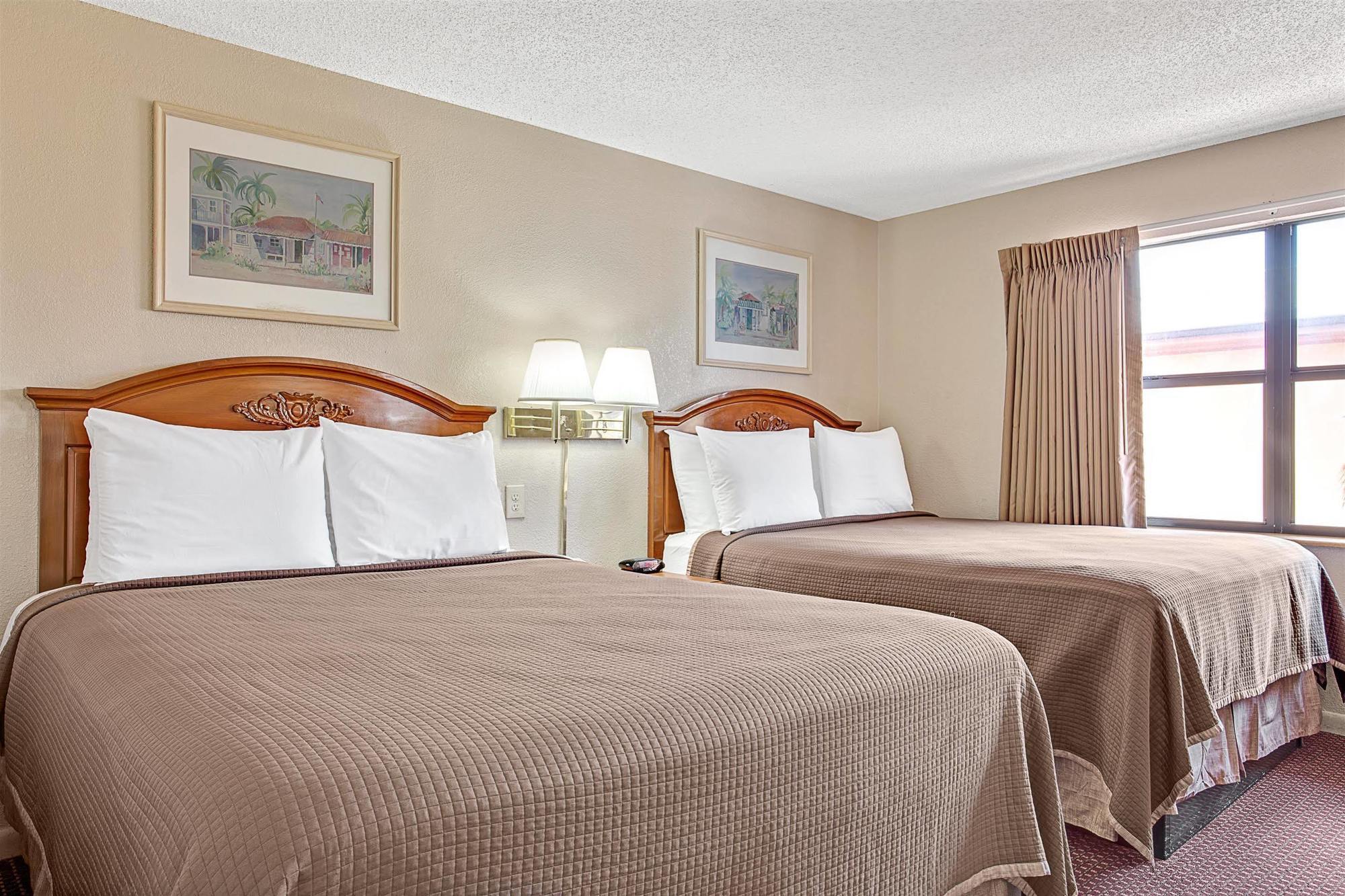 Airport Inn Tampa Eksteriør bilde